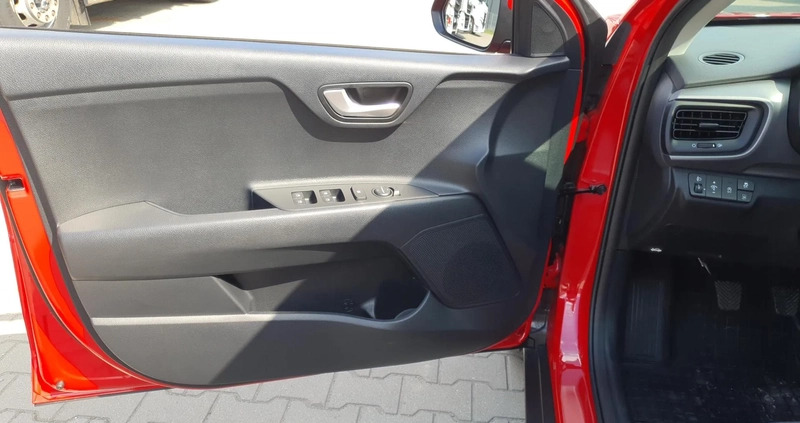 Kia Stonic cena 79900 przebieg: 10000, rok produkcji 2023 z Płońsk małe 211
